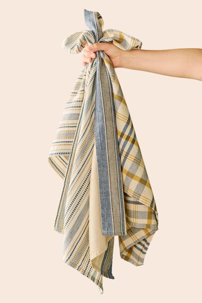 IB Laursen Kj&oslash;kkenh&aring;ndkle Celine hvit m/bl&aring;tt og beige m&oslash;nster