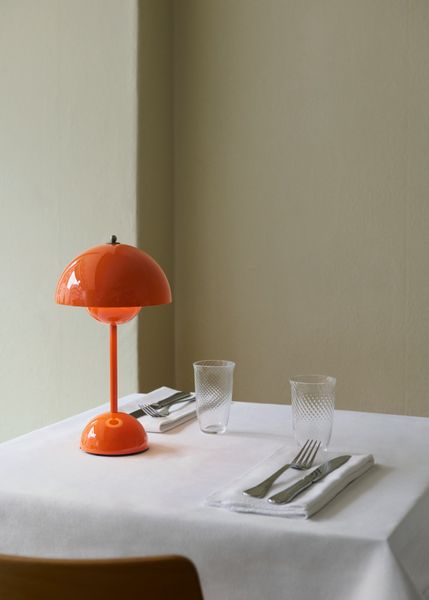 &tradition Flowerpot VP9 Oppladbar Bordlampe Zesty Orange